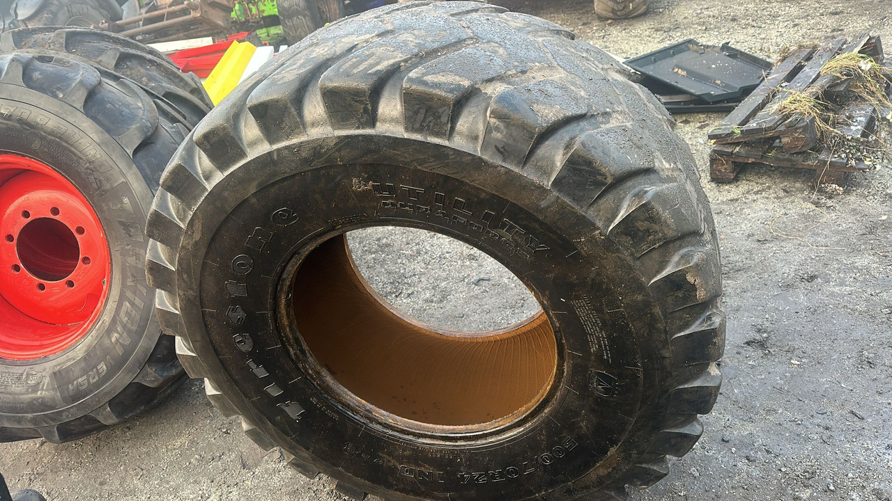 Opona FIRESTONE Utility Duraforce IND 500/70R24 500 70 24 - Opona: zdjęcie 1 Opona FIRESTONE Utility Duraforce IND 500/70R24 500 70 24 - Opona: zdjęcie 1