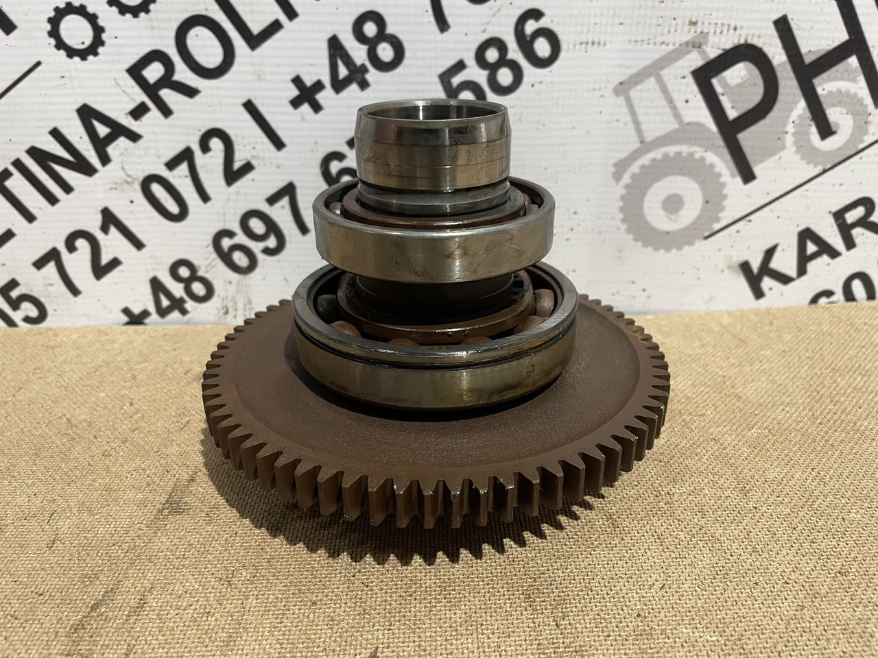 Valtra S354 Massey 8480 - skrzynia biegów - koło zębate wałek 903100490051 R835100490050 - Skrzynia biegów do Maszyn rolniczych: zdjęcie 1 Valtra S354 Massey 8480 - skrzynia biegów - koło zębate wałek 903100490051 R835100490050 - Skrzynia biegów do Maszyn rolniczych: zdjęcie 1