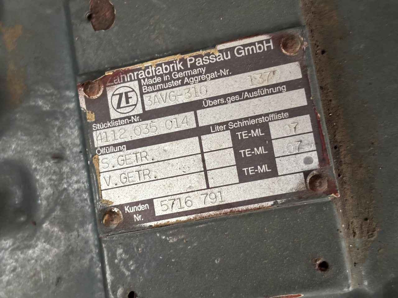 ZF 3AVG310 3AVG-310 1370 4122035014 4620401091F Skrzynia Biegów Liebherr L564 - Skrzynia biegów do Maszyn rolniczych: zdjęcie 2 ZF 3AVG310 3AVG-310 1370 4122035014 4620401091F Skrzynia Biegów Liebherr L564 - Skrzynia biegów do Maszyn rolniczych: zdjęcie 2