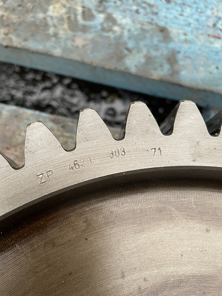 ZF 4PW45H1 Zettelmayer Volvo - skrzynia biegów - koło zębate przekładnia czołowa 4620303171 - Skrzynia biegów do Maszyn rolniczych: zdjęcie 1 ZF 4PW45H1 Zettelmayer Volvo - skrzynia biegów - koło zębate przekładnia czołowa 4620303171 - Skrzynia biegów do Maszyn rolniczych: zdjęcie 1