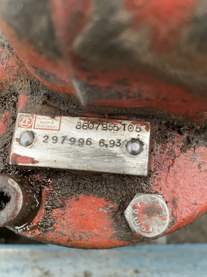 ZF 4PW45H1 Zettelmayer Volvo - skrzynia biegów - pompa tłokowa 8607955105 - Skrzynia biegów do Maszyn rolniczych: zdjęcie 4 ZF 4PW45H1 Zettelmayer Volvo - skrzynia biegów - pompa tłokowa 8607955105 - Skrzynia biegów do Maszyn rolniczych: zdjęcie 4