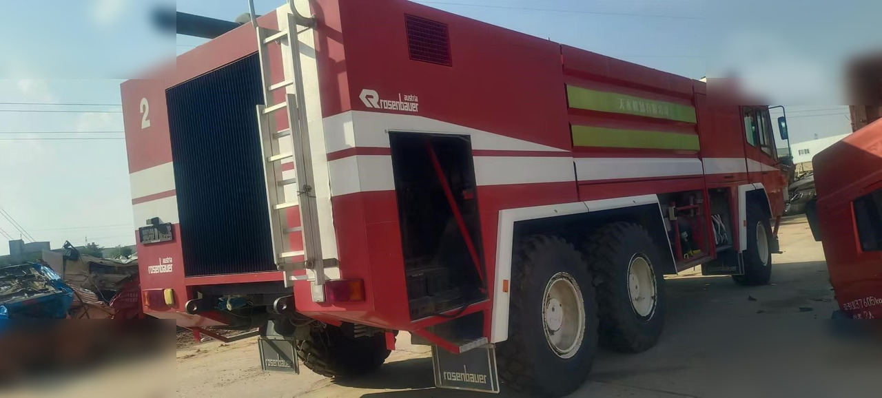 1995 ROSENBAUER FOX - Samochód pożarniczy: zdjęcie 2 1995 ROSENBAUER FOX - Samochód pożarniczy: zdjęcie 2