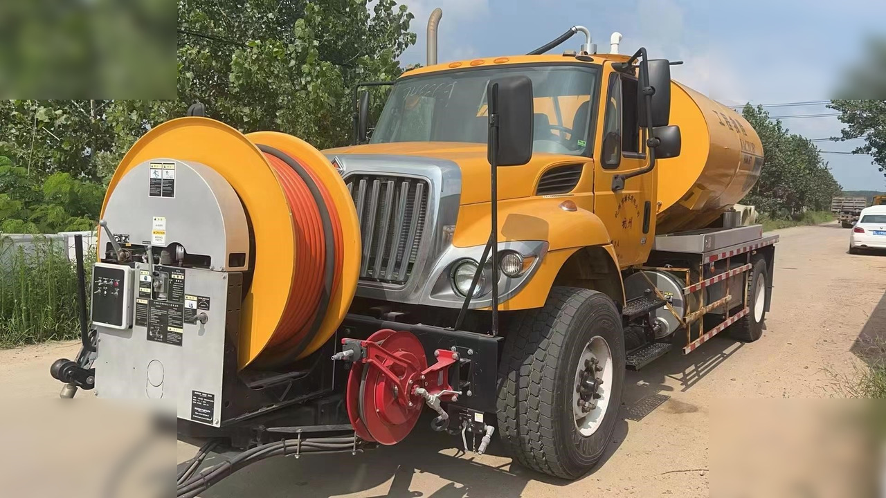 2017 VACTOR RAMJET - Samochód asenizacyjny: zdjęcie 1 2017 VACTOR RAMJET - Samochód asenizacyjny: zdjęcie 1