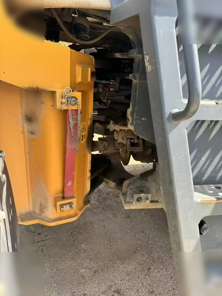 2020 LIEBHERR L550 - Ładowarka kołowa: zdjęcie 4 2020 LIEBHERR L550 - Ładowarka kołowa: zdjęcie 4