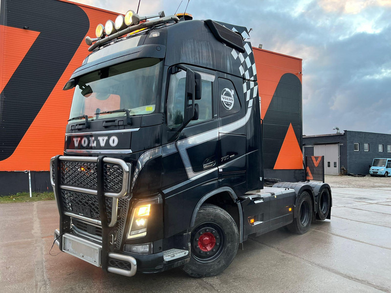 Volvo FH 16 750 6x4 GCW 80 ton / RETARDER / HYDRAULICS / TANDEM AXLE LIFT - Ciągnik siodłowy: zdjęcie 2 Volvo FH 16 750 6x4 GCW 80 ton / RETARDER / HYDRAULICS / TANDEM AXLE LIFT - Ciągnik siodłowy: zdjęcie 2