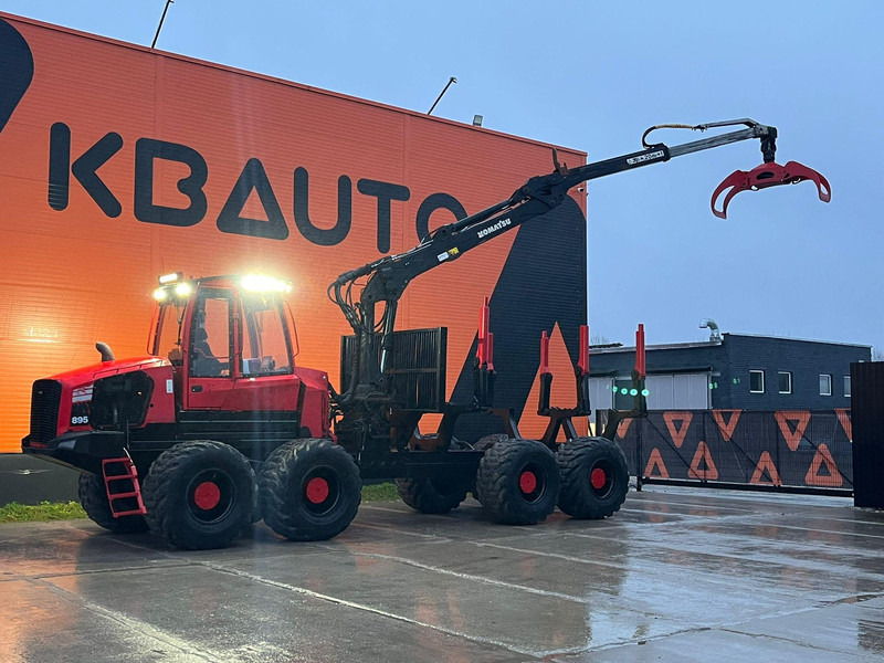 Komatsu 895 8x8 LOADFLEX / CRANE 165F - Przyczepa leśna: zdjęcie 1 Komatsu 895 8x8 LOADFLEX / CRANE 165F - Przyczepa leśna: zdjęcie 1