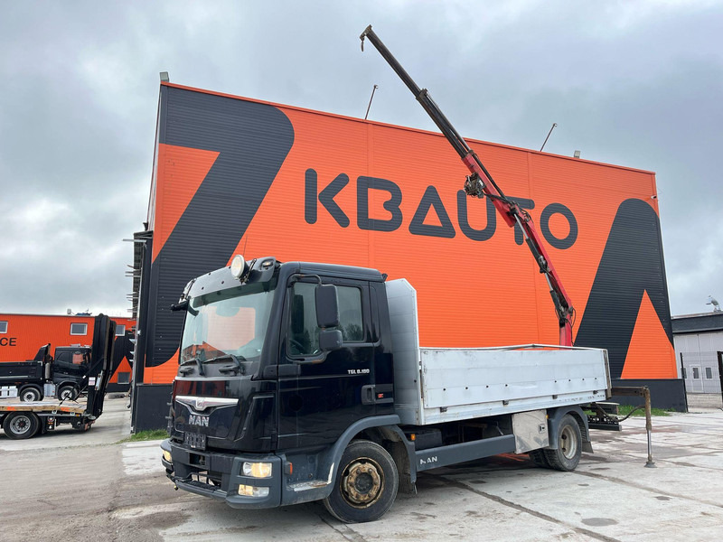 MAN TGL 8.180 4x2 CAB DAMAGE ! / Fassi F28 / PLATFORM L=4366 mm - Samochód ciężarowy skrzyniowy/ Platforma, Samochod ciężarowy z HDS: zdjęcie 1 MAN TGL 8.180 4x2 CAB DAMAGE ! / Fassi F28 / PLATFORM L=4366 mm - Samochód ciężarowy skrzyniowy/ Platforma, Samochod ciężarowy z HDS: zdjęcie 1