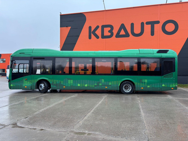 Volvo B5LH 7900 HYBRID 4x2 HYBRID / AC / AUXILIARY HEATING / WHEELCHAIR RAMP - Miejski autobus: zdjęcie 4 Volvo B5LH 7900 HYBRID 4x2 HYBRID / AC / AUXILIARY HEATING / WHEELCHAIR RAMP - Miejski autobus: zdjęcie 4