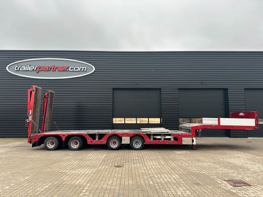 Emtech AMT 4 achs tieflader / radmulden / zwangslenkung Emtech AMT 4 achs tieflader / radmulden / zwangslenkung - Naczepa niskopodwoziowa: zdjęcie 1 Emtech AMT 4 achs tieflader / radmulden / zwangslenkung Emtech AMT 4 achs tieflader / radmulden / zwangslenkung - Naczepa niskopodwoziowa: zdjęcie 1