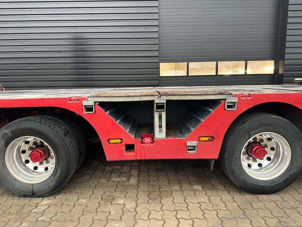 Emtech AMT 4 achs tieflader / radmulden / zwangslenkung Emtech AMT 4 achs tieflader / radmulden / zwangslenkung - Naczepa niskopodwoziowa: zdjęcie 5 Emtech AMT 4 achs tieflader / radmulden / zwangslenkung Emtech AMT 4 achs tieflader / radmulden / zwangslenkung - Naczepa niskopodwoziowa: zdjęcie 5