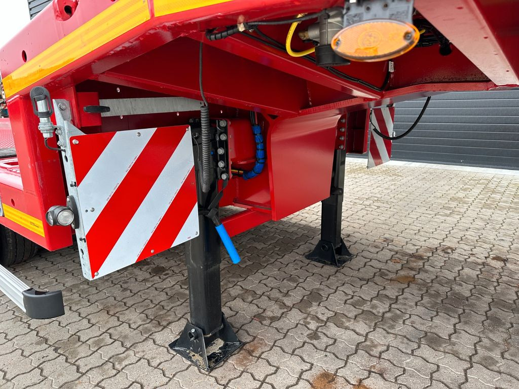 Faymonville Maxtrailer MAX 100 5 achs tieflader Faymonville Maxtrailer MAX 100 5 achs tieflader - Naczepa niskopodwoziowa: zdjęcie 5 Faymonville Maxtrailer MAX 100 5 achs tieflader Faymonville Maxtrailer MAX 100 5 achs tieflader - Naczepa niskopodwoziowa: zdjęcie 5