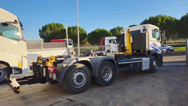 MAN TGS 26.470 (LOCATION / RENT) - Ciężarówka hakowiec: zdjęcie 5 MAN TGS 26.470 (LOCATION / RENT) - Ciężarówka hakowiec: zdjęcie 5