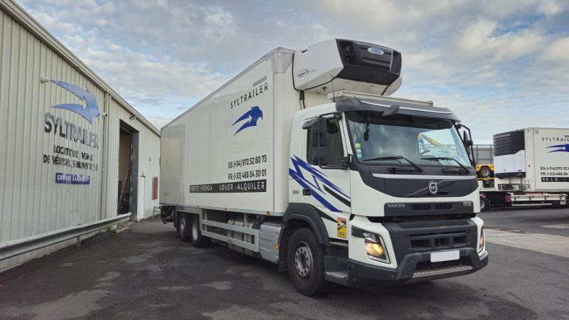 Volvo FMX (LOCATION / RENT) 380 - Samochód ciężarowy chłodnia: zdjęcie 1 Volvo FMX (LOCATION / RENT) 380 - Samochód ciężarowy chłodnia: zdjęcie 1