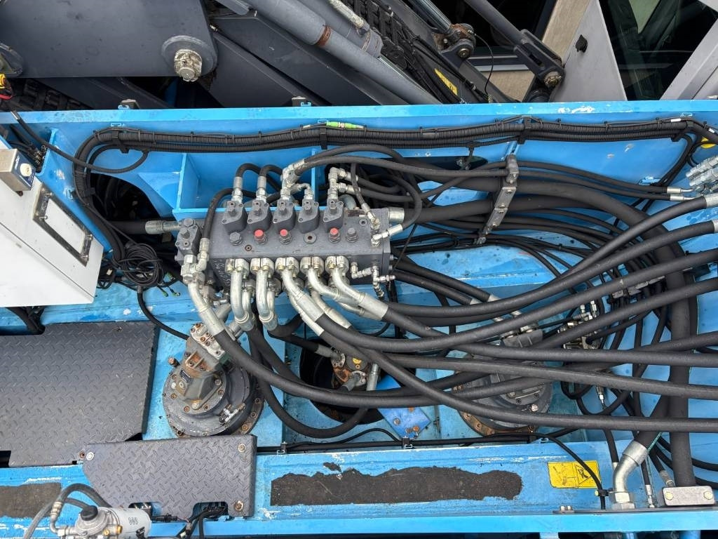 Koparka przeładunkowa Fuchs MHL 380 -- only 6650 real working hours: zdjęcie 23 Koparka przeładunkowa Fuchs MHL 380 -- only 6650 real working hours: zdjęcie 23