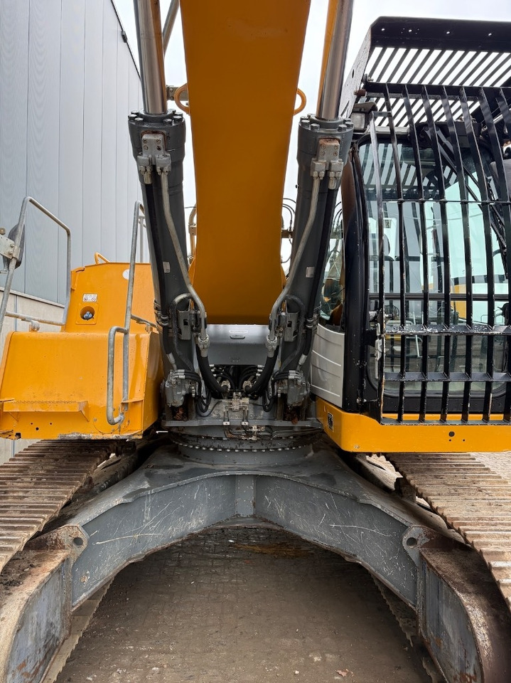 Liebherr R 946 LC - R946 - R946LC - R 938 - Koparka gąsienicowa: zdjęcie 5 Liebherr R 946 LC - R946 - R946LC - R 938 - Koparka gąsienicowa: zdjęcie 5