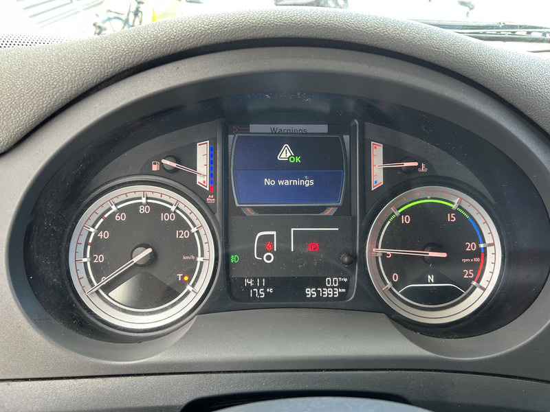 DAF CF 400 FT Space Cab / 957 dkm / NL Truck / APK TUV 02-26 - Ciągnik siodłowy: zdjęcie 4 DAF CF 400 FT Space Cab / 957 dkm / NL Truck / APK TUV 02-26 - Ciągnik siodłowy: zdjęcie 4