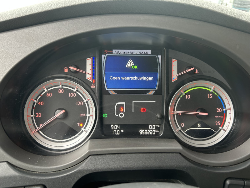 DAF XF 440 FT Space Cab / 959 dkm / 2 Tanks / Stand Klima / APK TUV 02-26 - Ciągnik siodłowy: zdjęcie 4 DAF XF 440 FT Space Cab / 959 dkm / 2 Tanks / Stand Klima / APK TUV 02-26 - Ciągnik siodłowy: zdjęcie 4