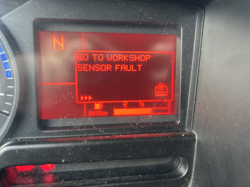 Renault D 210 Euro 6 C / 12 Ton / 293 dkm / Box / Loadlift / APK TUV 09-26 - Samochód ciężarowy furgon: zdjęcie 5 Renault D 210 Euro 6 C / 12 Ton / 293 dkm / Box / Loadlift / APK TUV 09-26 - Samochód ciężarowy furgon: zdjęcie 5