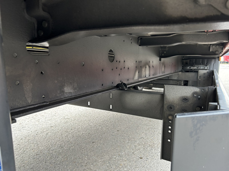 Naczepa zamknięte nadwozie Schmitz Cargobull SCB S3B / Box Trailer / 2x Liftaxle / APK TUV 09-26: zdjęcie 14 Naczepa zamknięte nadwozie Schmitz Cargobull SCB S3B / Box Trailer / 2x Liftaxle / APK TUV 09-26: zdjęcie 14