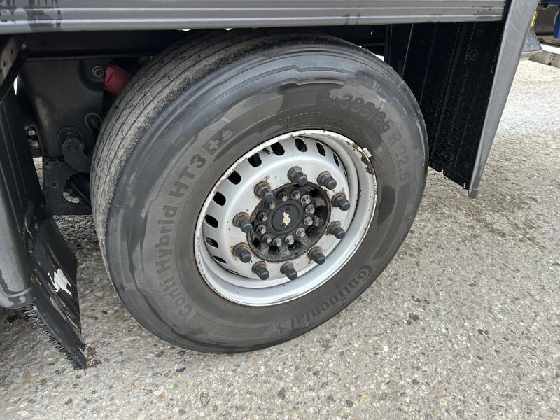 Naczepa zamknięte nadwozie Schmitz Cargobull SCB S3B / Box Trailer / 2x Liftaxle / APK TUV 09-26: zdjęcie 11 Naczepa zamknięte nadwozie Schmitz Cargobull SCB S3B / Box Trailer / 2x Liftaxle / APK TUV 09-26: zdjęcie 11