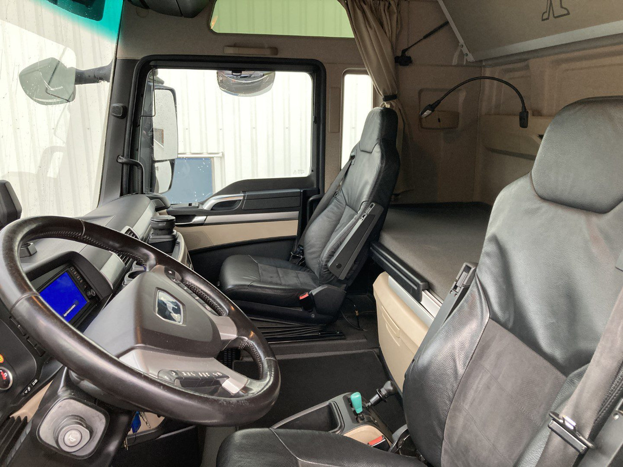 MAN Dragbil 6X2 - Ciągnik siodłowy: zdjęcie 3 MAN Dragbil 6X2 - Ciągnik siodłowy: zdjęcie 3