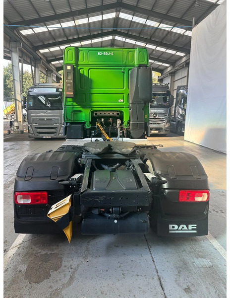 DAF XF 106.440 SPACECAB /ADR /INTARDER - Ciągnik siodłowy: zdjęcie 4 DAF XF 106.440 SPACECAB /ADR /INTARDER - Ciągnik siodłowy: zdjęcie 4