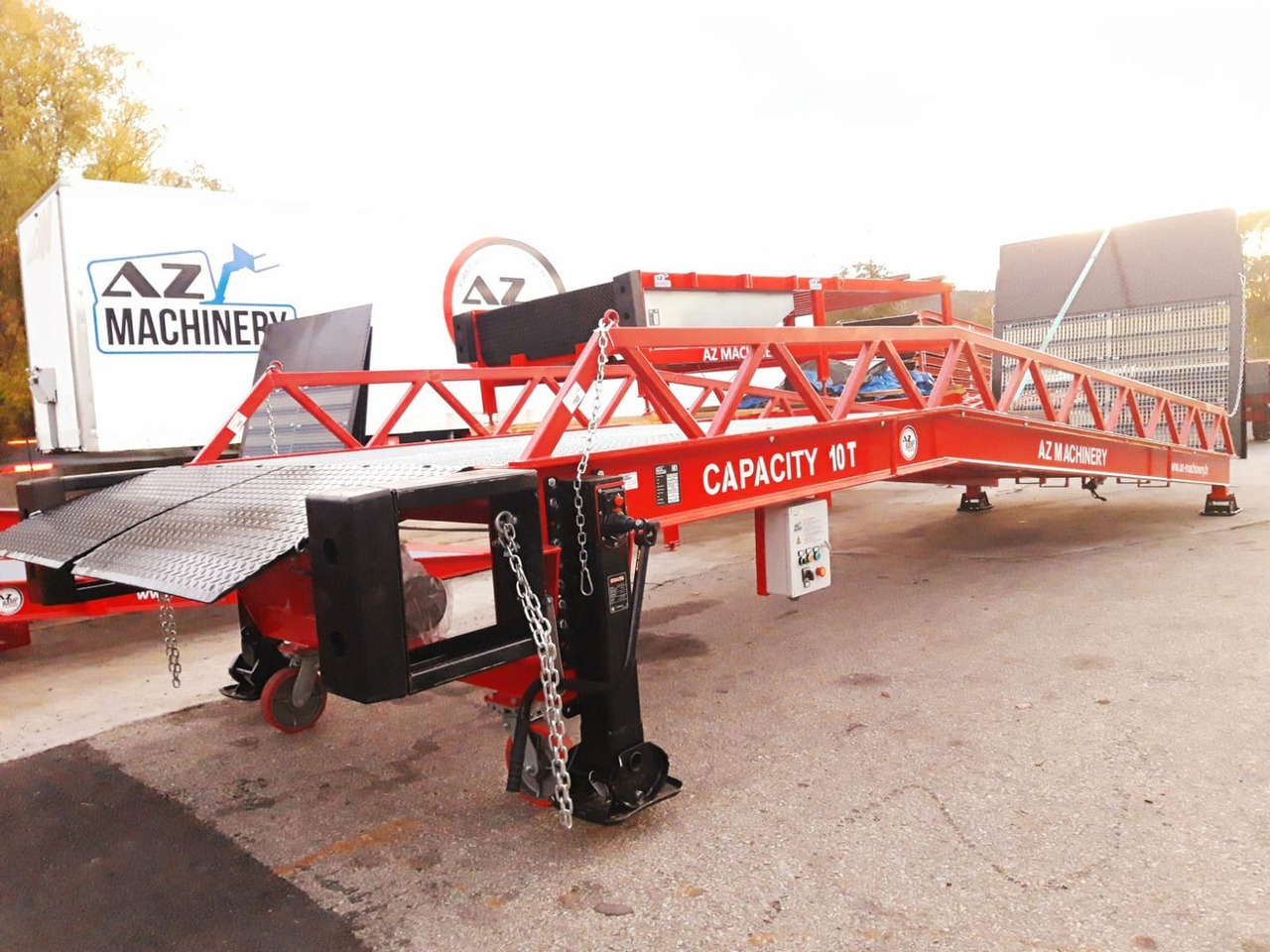 Nowy Rampa załadunkowa Loading Ramp with with hydraulic tilting bridge -  AZ RAMP - STAR- 8T. 8 ton capacity: zdjęcie 8