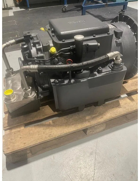 Voith 864-3e volautomatische versnellingsbak - Skrzynia biegów: zdjęcie 1 Voith 864-3e volautomatische versnellingsbak - Skrzynia biegów: zdjęcie 1