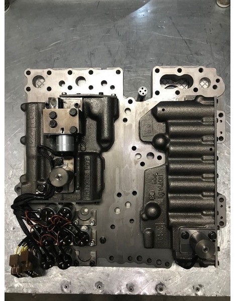 Volvo Rebuilt valve block 22517 22518 22545 22546 22648 22649 22688 22689 22640 22650 22401 22671 22418 22419 - Skrzynia biegów: zdjęcie 1 Volvo Rebuilt valve block 22517 22518 22545 22546 22648 22649 22688 22689 22640 22650 22401 22671 22418 22419 - Skrzynia biegów: zdjęcie 1