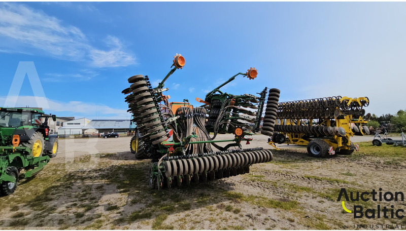 Amazone Cirrus 6003-2 - Agregat uprawowo-siewny: zdjęcie 3 Amazone Cirrus 6003-2 - Agregat uprawowo-siewny: zdjęcie 3