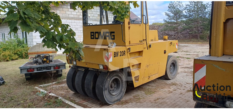 Bomag BW 20 R - Walec ogumiony: zdjęcie 4 Bomag BW 20 R - Walec ogumiony: zdjęcie 4