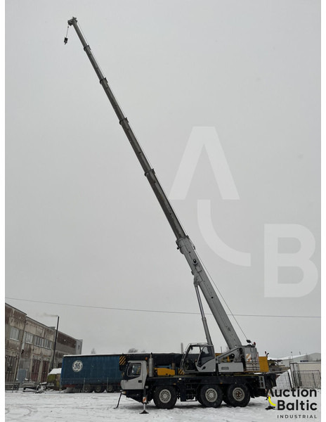 Grove GMK 3055 - Żuraw przeładunkowy: zdjęcie 3 Grove GMK 3055 - Żuraw przeładunkowy: zdjęcie 3