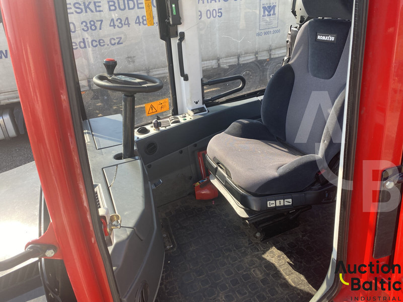 Komatsu 895 - Przyczepa leśna: zdjęcie 5 Komatsu 895 - Przyczepa leśna: zdjęcie 5