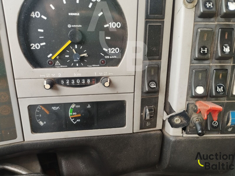 MAN T 46 - Samochód asenizacyjny: zdjęcie 5 MAN T 46 - Samochód asenizacyjny: zdjęcie 5