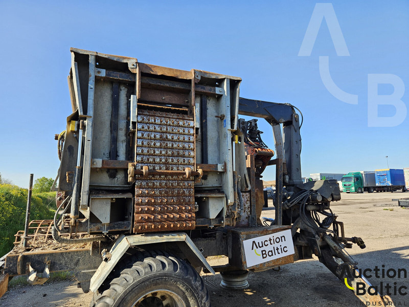 MUS-MAX 7 - Rozdrabniacz do drewna: zdjęcie 5 MUS-MAX 7 - Rozdrabniacz do drewna: zdjęcie 5