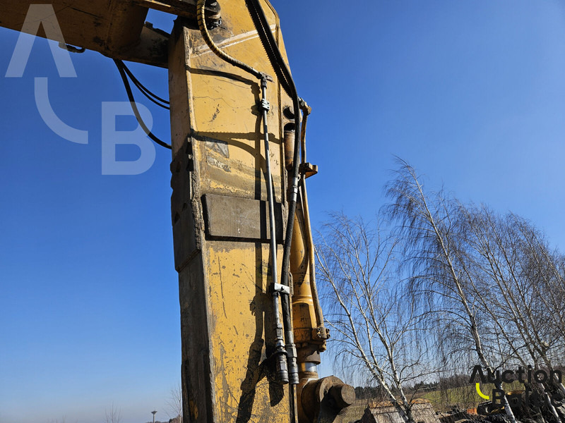 Koparka gąsienicowa Sany SY 230 C: zdjęcie 13 Koparka gąsienicowa Sany SY 230 C: zdjęcie 13