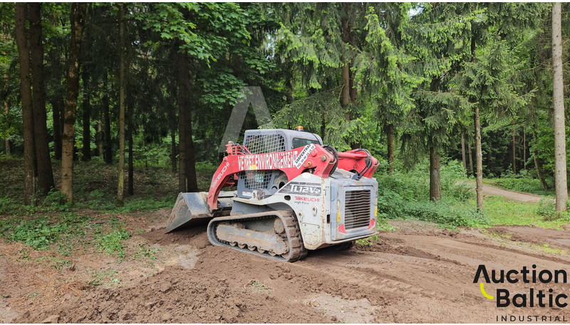 Takeuchi TL12V-2 - Ładowarka gąsienicowa: zdjęcie 4 Takeuchi TL12V-2 - Ładowarka gąsienicowa: zdjęcie 4