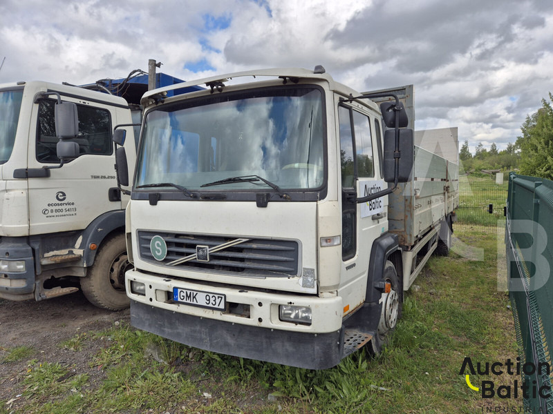 Volvo FL6 - Samochód ciężarowy skrzyniowy/ Platforma: zdjęcie 1 Volvo FL6 - Samochód ciężarowy skrzyniowy/ Platforma: zdjęcie 1