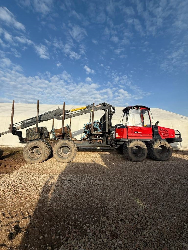 Komatsu 865 - Forwarder: zdjęcie 2 Komatsu 865 - Forwarder: zdjęcie 2