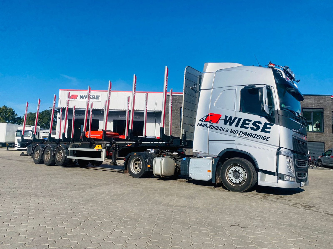 PAVIC Holzauflieger mit Schemel und Rungen - Naczepa do drewna: zdjęcie 2 PAVIC Holzauflieger mit Schemel und Rungen - Naczepa do drewna: zdjęcie 2