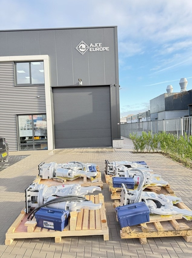 AJCE ACR72H Concrete Crusher - Nożyce wyburzeniowe: zdjęcie 5 AJCE ACR72H Concrete Crusher - Nożyce wyburzeniowe: zdjęcie 5