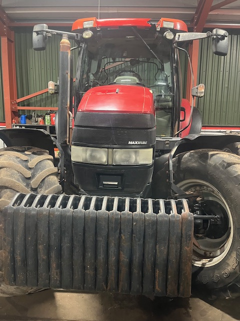 CASE IH MXU 135 - Ciągnik rolniczy: zdjęcie 2 CASE IH MXU 135 - Ciągnik rolniczy: zdjęcie 2