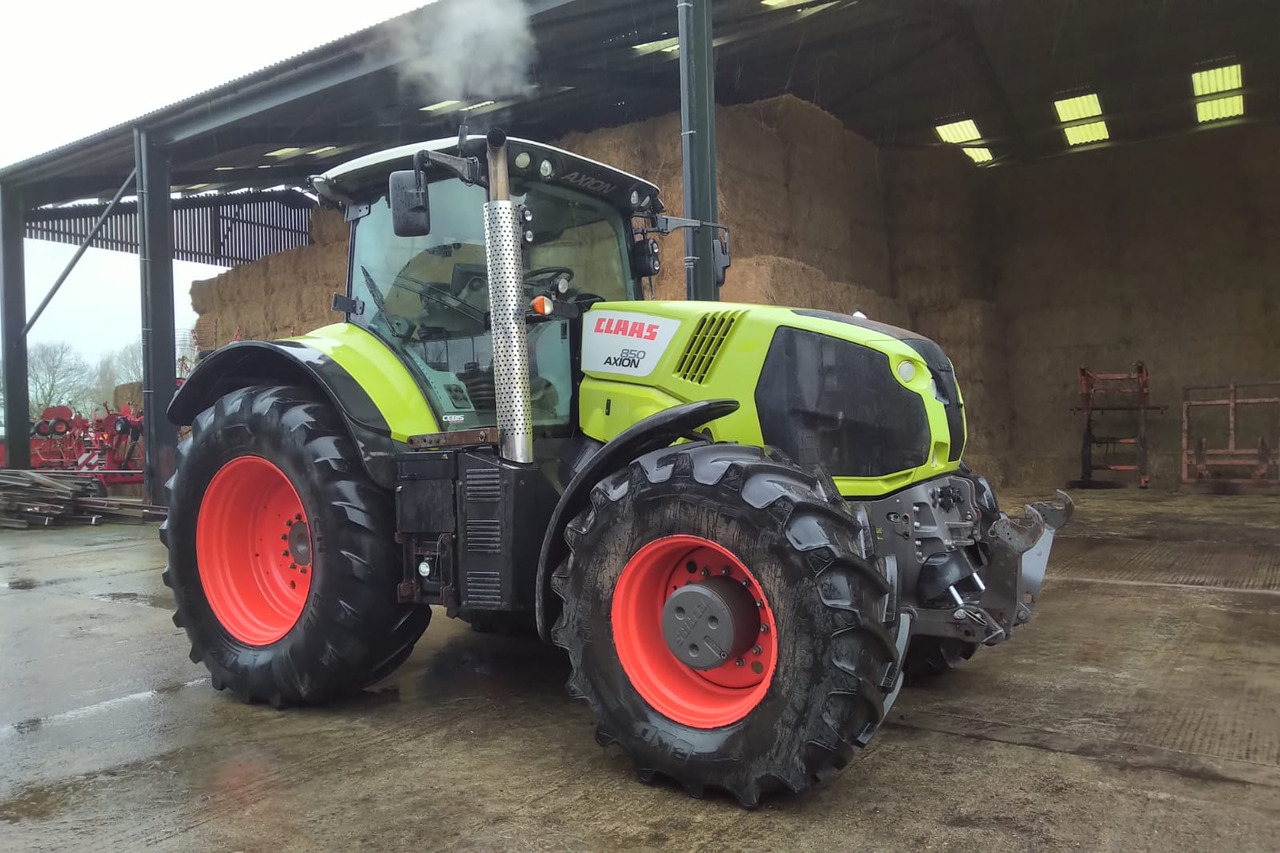 CLAAS AXION 850 - Ciągnik rolniczy: zdjęcie 4 CLAAS AXION 850 - Ciągnik rolniczy: zdjęcie 4