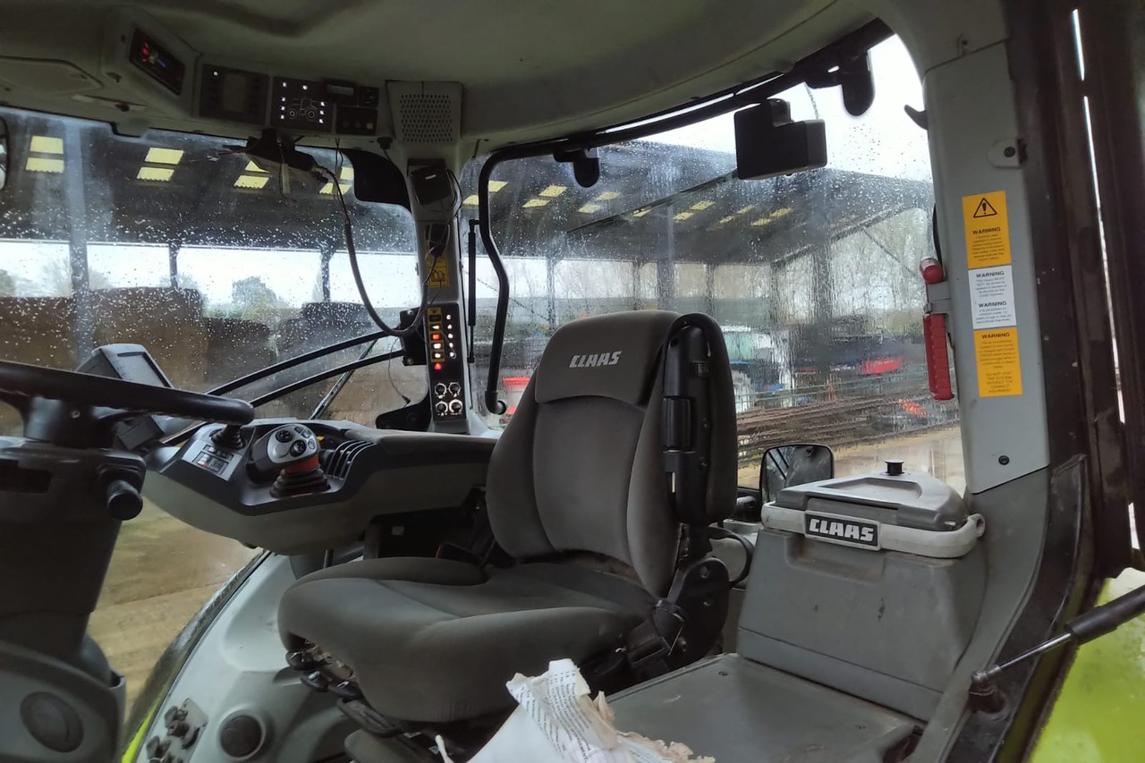 CLAAS AXION 850 - Ciągnik rolniczy: zdjęcie 3 CLAAS AXION 850 - Ciągnik rolniczy: zdjęcie 3