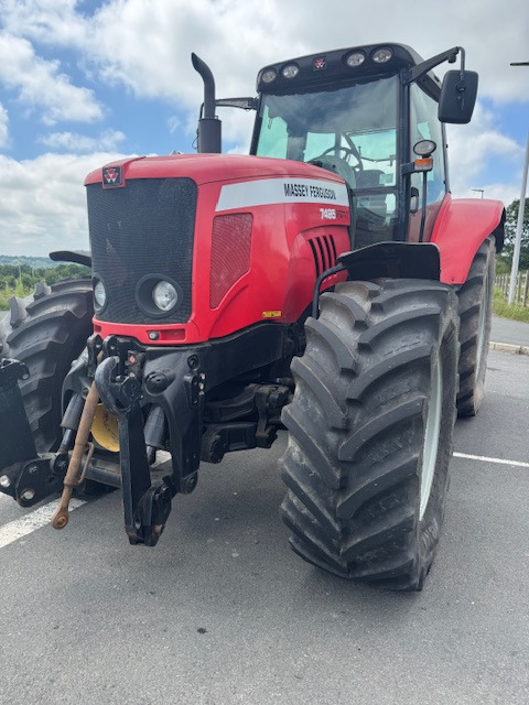 MASSEY FERGUSON 7495 VT - Ciągnik rolniczy: zdjęcie 1 MASSEY FERGUSON 7495 VT - Ciągnik rolniczy: zdjęcie 1