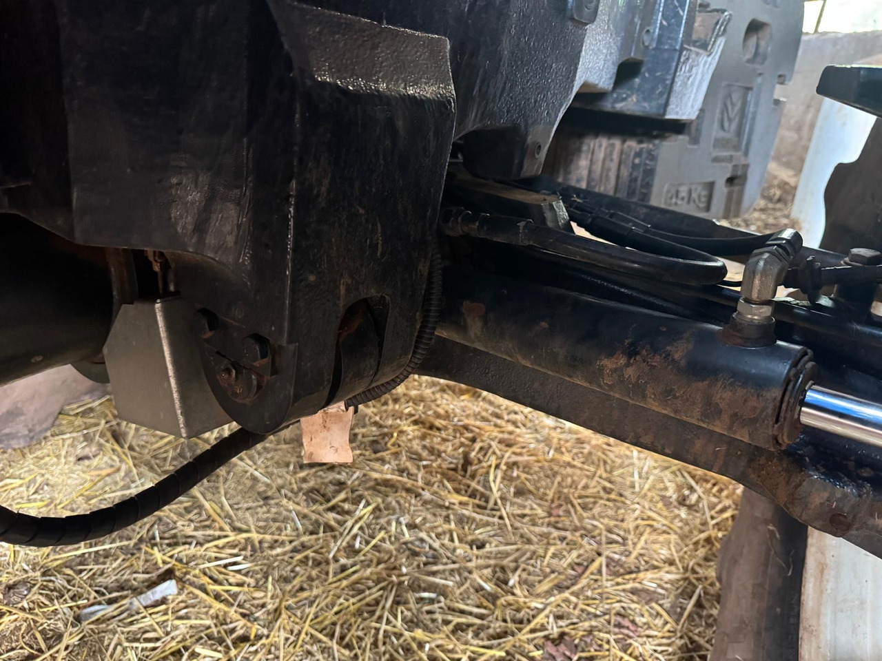 NEW HOLLAND T6.180 - Ciągnik rolniczy: zdjęcie 2 NEW HOLLAND T6.180 - Ciągnik rolniczy: zdjęcie 2