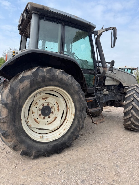 VALTRA T130 - Ciągnik rolniczy: zdjęcie 1 VALTRA T130 - Ciągnik rolniczy: zdjęcie 1