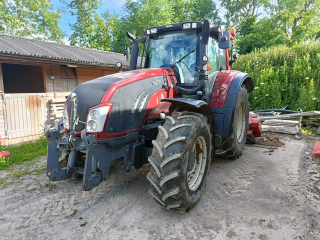 VALTRA T183 DIRECT DRIVE - Ciągnik rolniczy: zdjęcie 3 VALTRA T183 DIRECT DRIVE - Ciągnik rolniczy: zdjęcie 3