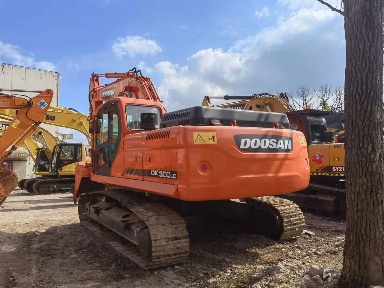 DOOSAN DX300 - Koparka gąsienicowa: zdjęcie 5 DOOSAN DX300 - Koparka gąsienicowa: zdjęcie 5