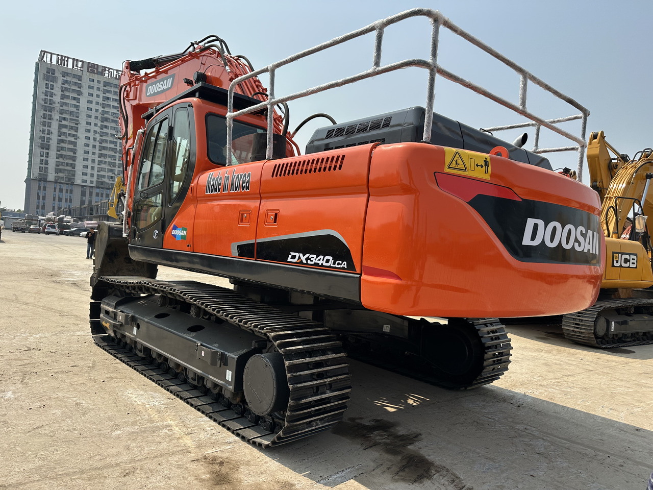 DOOSAN DX340LCA - Koparka gąsienicowa: zdjęcie 3 DOOSAN DX340LCA - Koparka gąsienicowa: zdjęcie 3